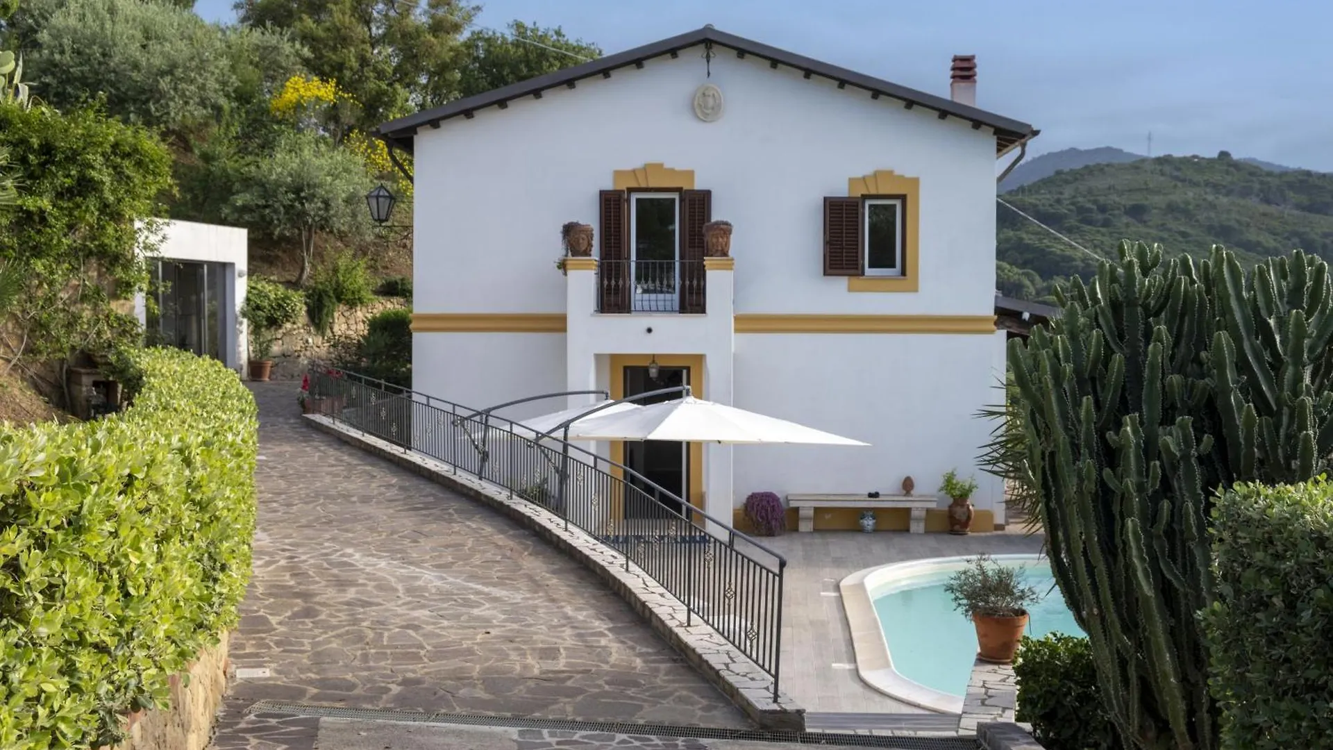 Villa Il Basto 8 By Massimo Villas 체팔루