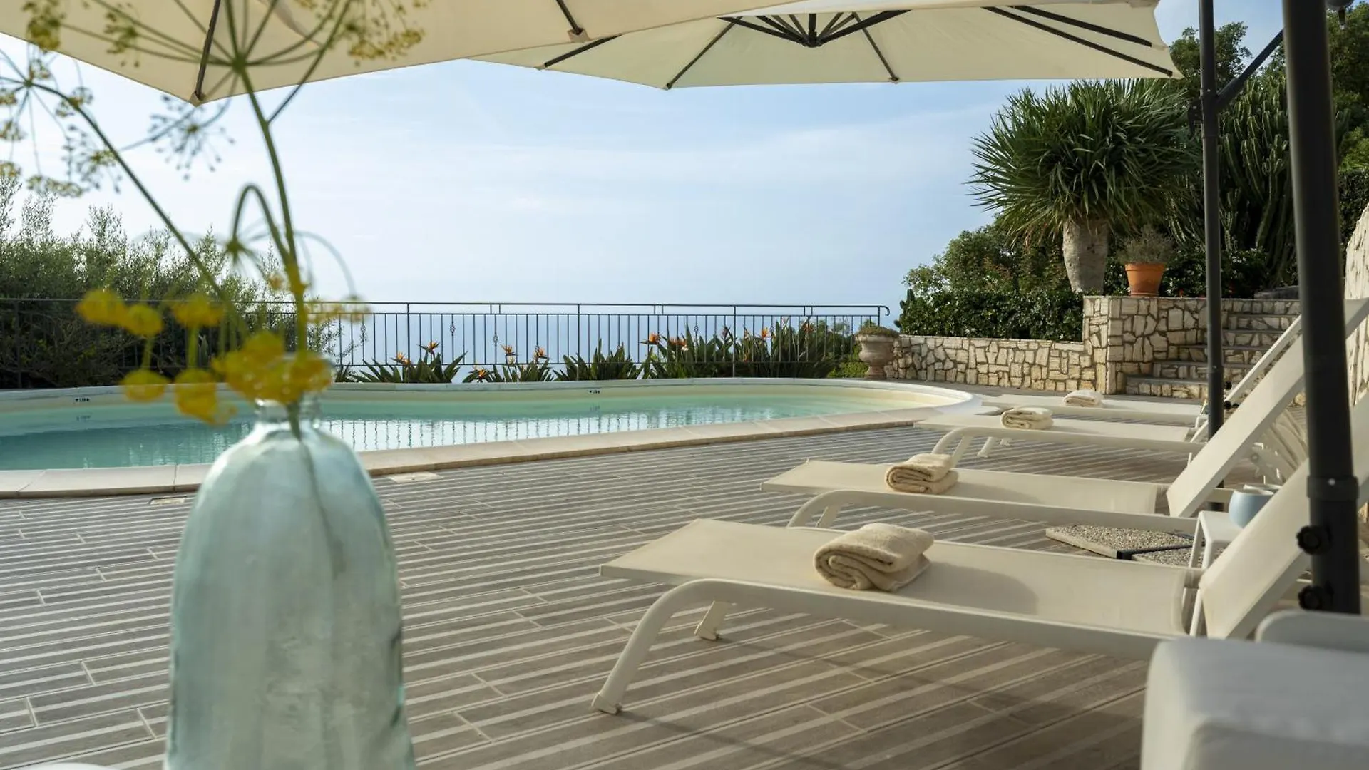 Villa Il Basto 8 By Massimo Villas 체팔루